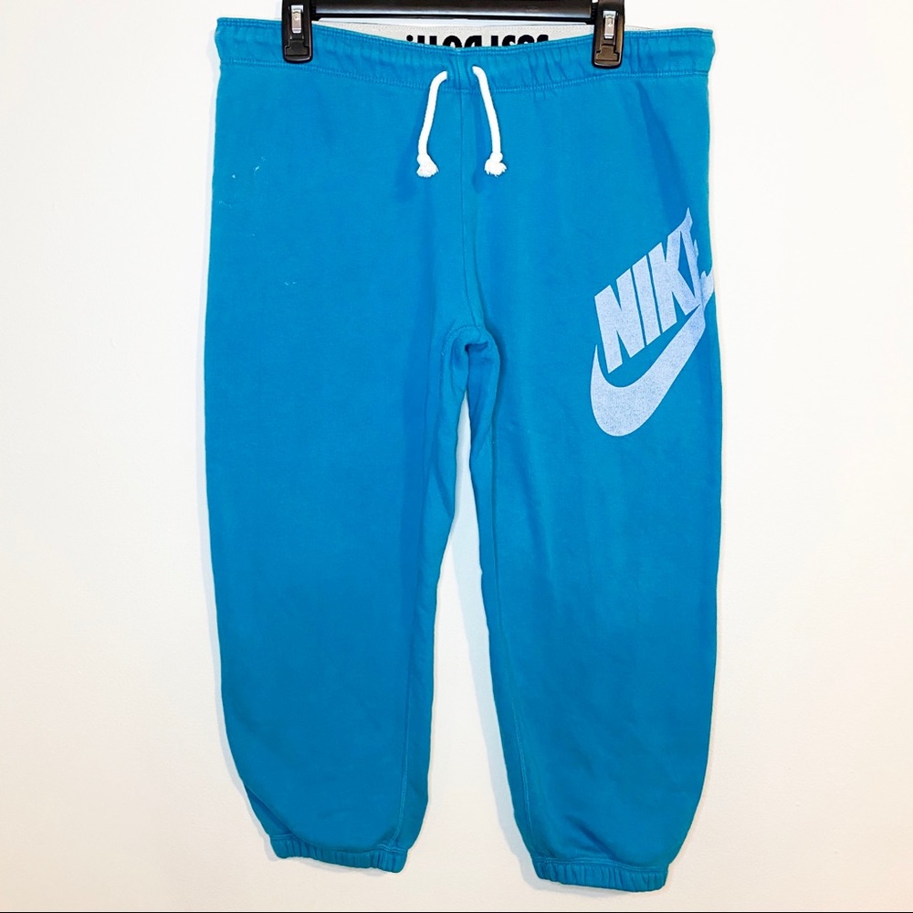 Nike Capri joggers